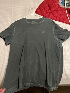 American Eagle Outfitters Men’s Faded Charcoal Crewneck T‑Shirt 100% cotton